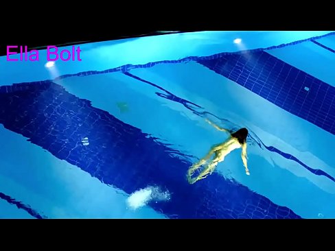❤️ എനിക്ക് കാണുന്നത് നിർത്താൻ കഴിയില്ല, ELLA BOLT റിസോർട്ട് പൂളിൽ നഗ്നയായി നീന്തുന്ന യുവ സുന്ദരിയെ പിടികൂടി ❤️ സൂപ്പർ അശ്ലീലം അശ്ലീലത്തിൽ ml.myinvest.top ❤